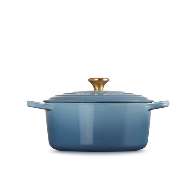 Round Dutch Oven, view 4